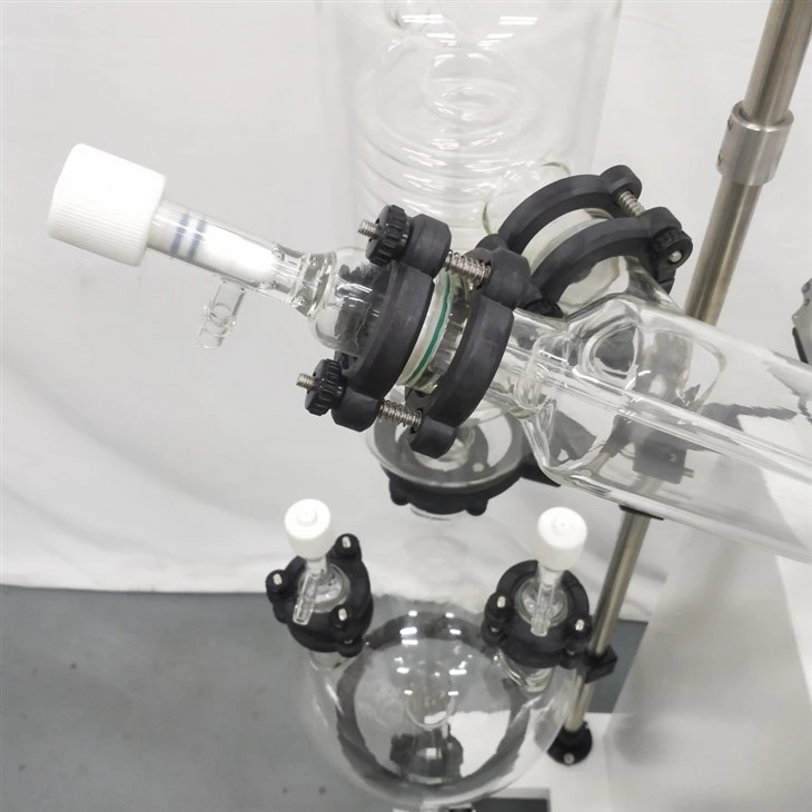 Rotary Evaporator With Chiller And Vacuum Pump